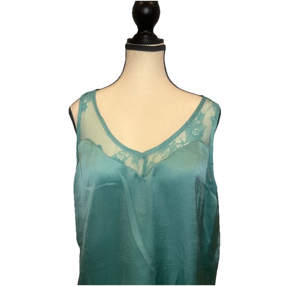 Maurices Aurora GREEN Lace Trim Silky Flowy Cami Tank Top Fairy Sz XL NEW - Picture 2 of 8